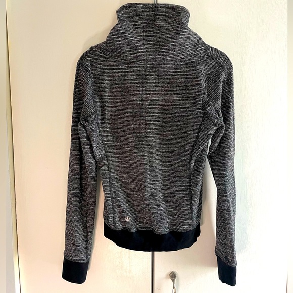 Lululemon Athletica Sweater - Picture 3 of 3